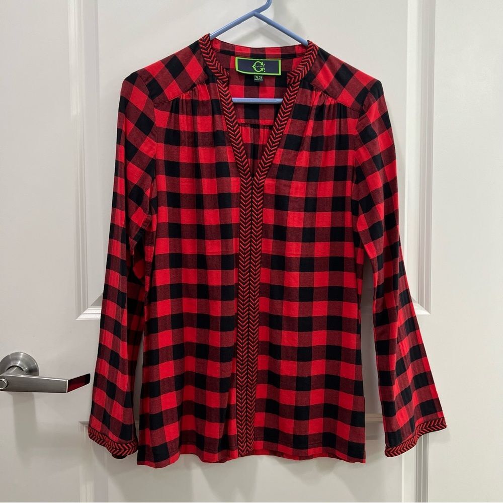 C. Wonder Red and Black Plaid Women's Top Size XS